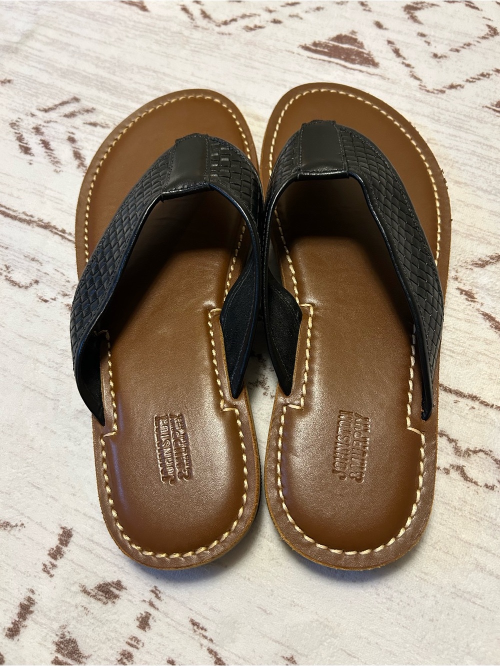Johnston & Murphy Men’s Black Woven Leather Flip Flop Sandals Size 11M NWOT - Picture 4 of 8
